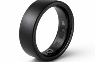 Amazfit Helio Ring in matte black titanium on white surface