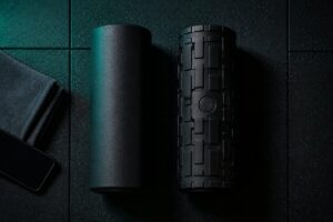 Vibrating Foam Roller vs Regular Foam Roller: What the Extra Money Buys